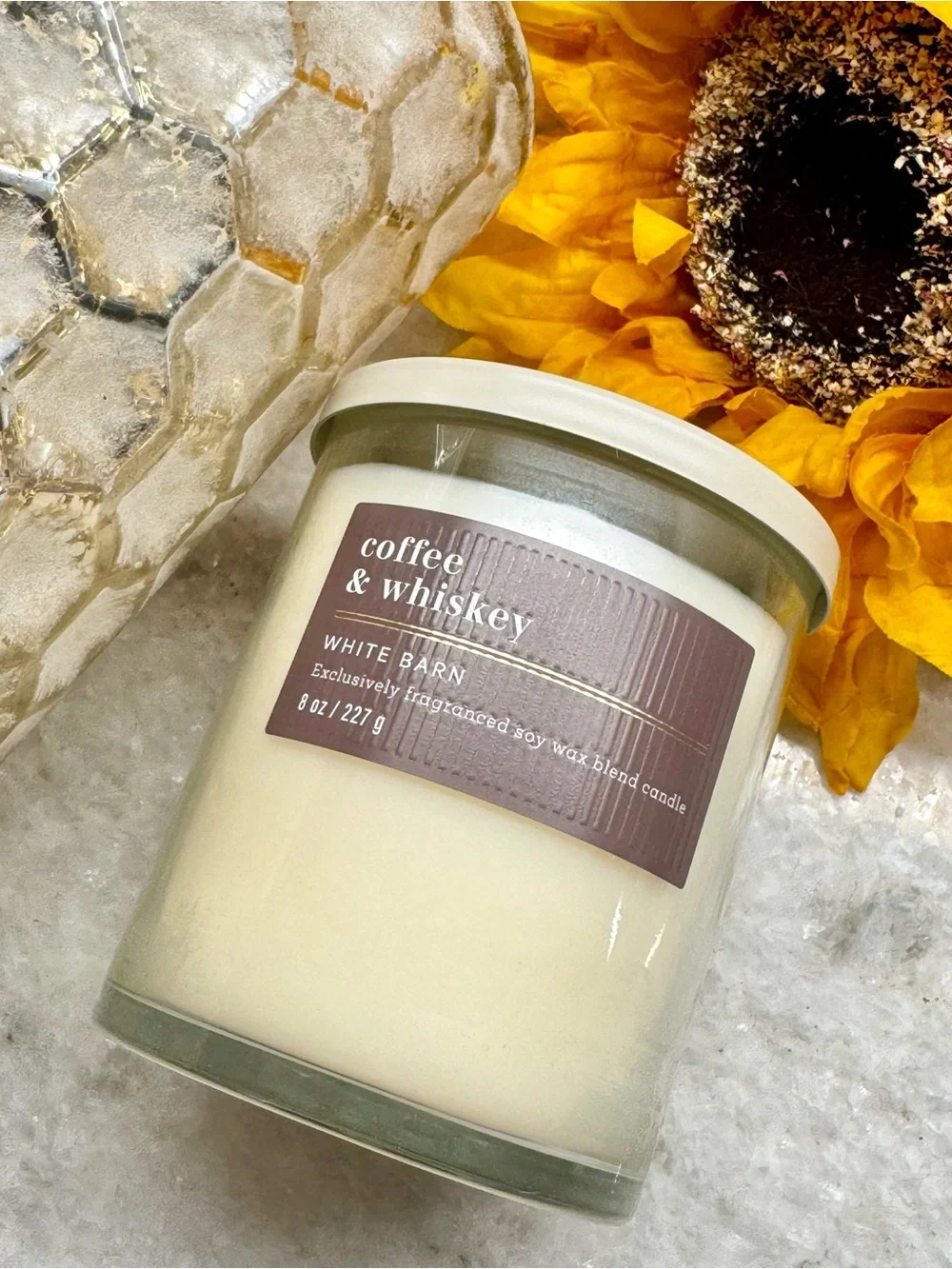 New White Barn / Bath & Body Works Single 1-Wick Coffee & Whiskey Candle 8oz